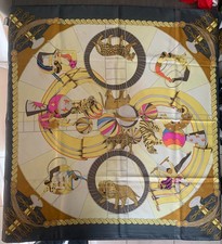 Foulard Hermès Paris