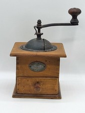 Xf17- ancien moulin à café