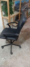 USED CHAIR BLACK GOOD CONDITION  CHAISE UTILISÉE  BONNE ÉTAT  NOIR