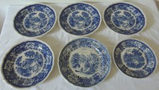 5 ASSIETTES PLATES DONT UNE A