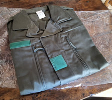 Veste de treillis  KAKI  armée française NEUVE en taille 104 M