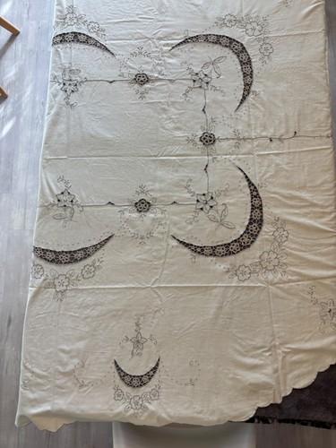 Nappe ovale rétro beige
