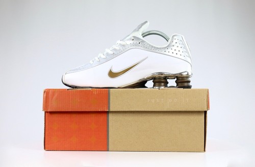 Vintage nike shox - shox, r4