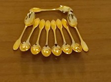 9 cuillères à café