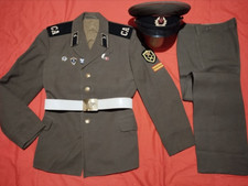 Uniforme de défilé