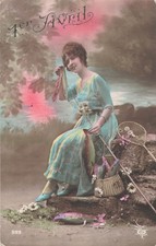 CP 1 APRIL WOMAN ELEGANT FISH