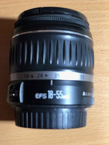 Objectif canon efs 55mm - 18-55mm, f/3