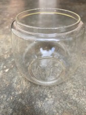 GLOBE EN VERRE POUR LAMPE TEMPETE estampillé ALG