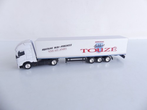 Camion avec remorque - /,