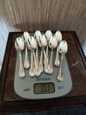 11 Petites Cuillères