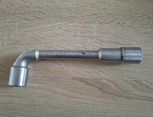 Clé pipe facom 21 - clé,