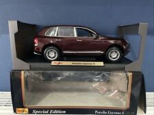 Maisto 1:18 Porsche Cayenne S Maroon Diecast Model Car Dark Red Box 31635
