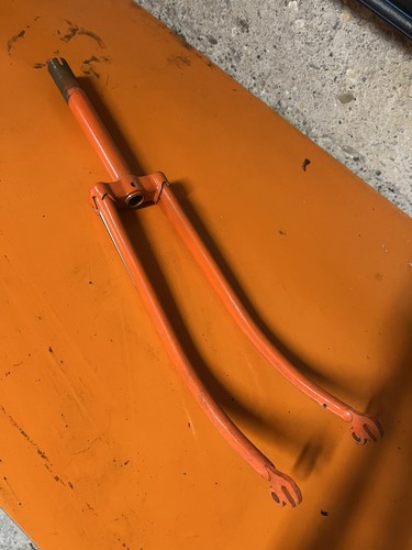 Nos fourche peugeot 550 - fourche,