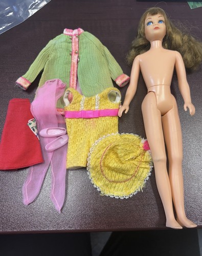 Vintage barbie skipper doll - barbie,