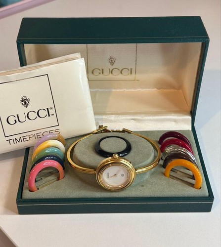 Montre gucci change - montre, bezel