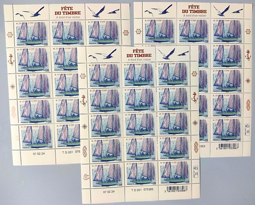 Feuillets timbres à - 15,