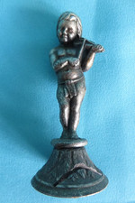 Statuette régule Chérubin porte menu  ou photo