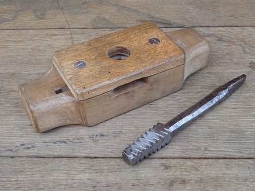 Outil ancien filière bois - , et
