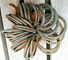 lot de trente deux anneaux de