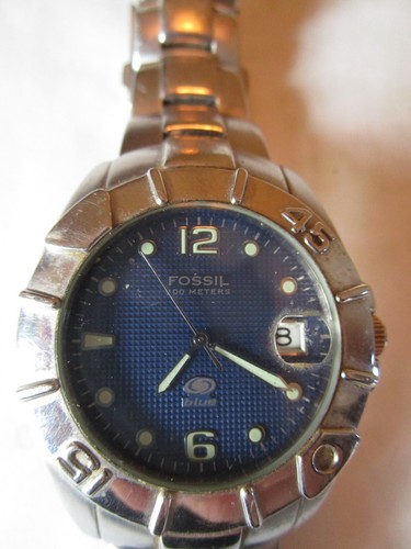 Montre plongée fossil blue - montre,