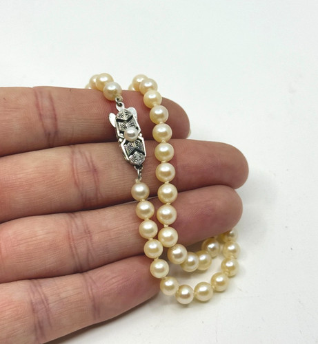 Very petite mikimoto vintage - petite,