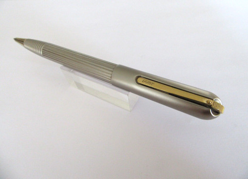 Magnifique stylo bille - magnifique,
