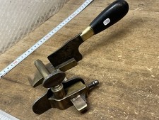 Ancien  couteau mécanique