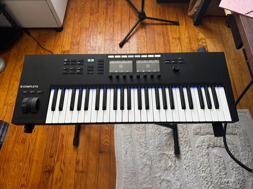 Native instruments komplete - instruments,