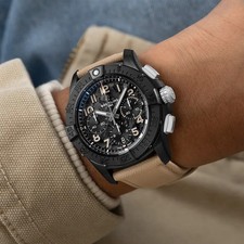 Chronographe Breitling Avenger