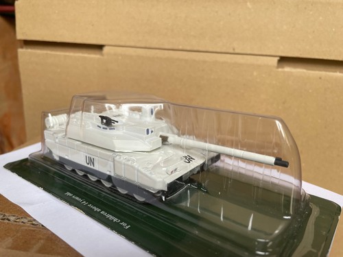 Militaire tank char amx - 1/72,
