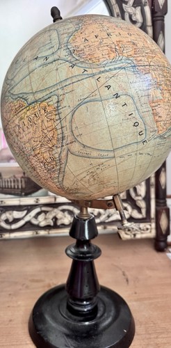 Forest globe terrestre - globe,