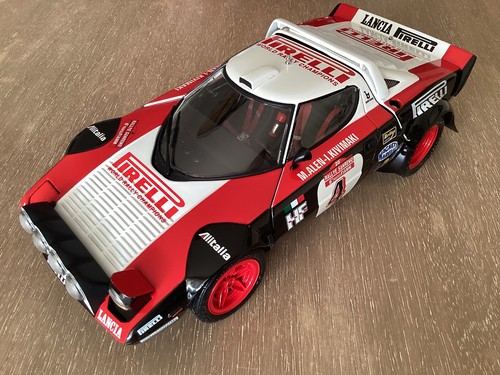 Kyosho - (with, original