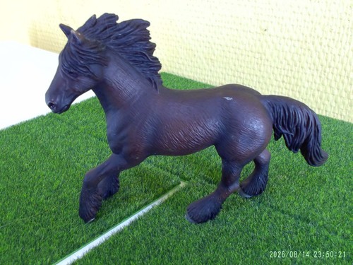 Cheval jument frison - cheval,