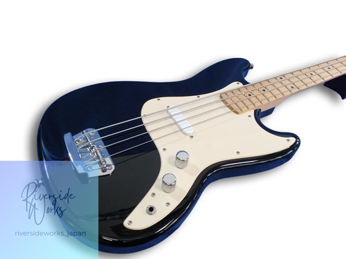 Squier electric bass - squier, bronco