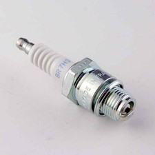 Bougie d'allumage NGK pour Scooter Peugeot 50 VIVACITY 3 2T 2008 à 2020 Neuf