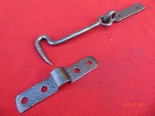 crochet ancien en fer forgé