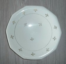 1 10 Sided Hollow Plates, Deagon, St Amandinoise St Amand Gold Flowers