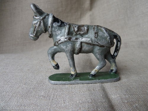 Figurine plomb peint - figurine,