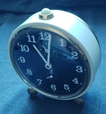 Réveil matin mécanique rond