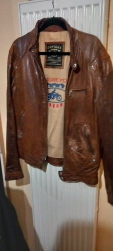 Blouson moto cuir - moto,