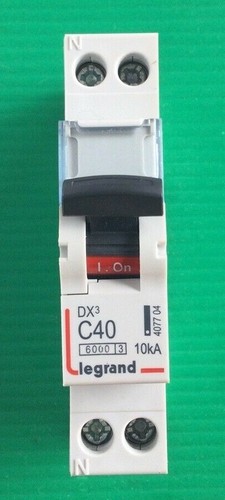 Disjoncteur legrand 407704 - disjoncteur,