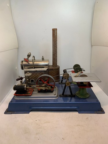 Ancienne machine vapeur - ancienne,