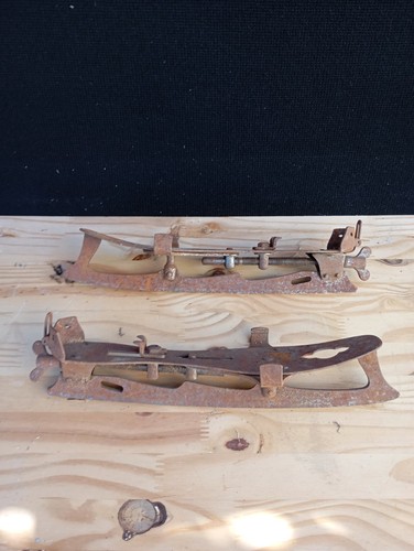 Ancienne paire patins à - de,