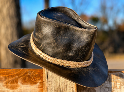 Chapeau cowboy cuir - de, en