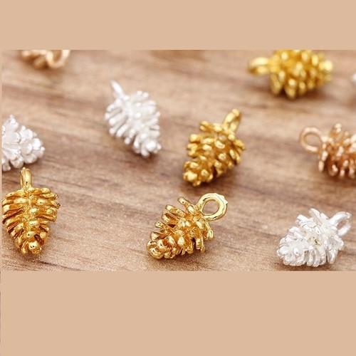 Pendentif pomme pin en - pin,