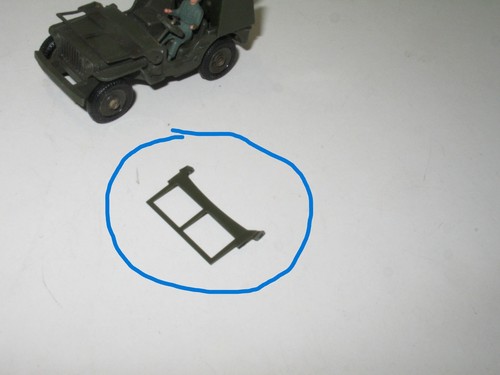 R38 dinky toys - dinky, pare