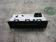 COMMUTATEUR MULTIFONCTIONS /