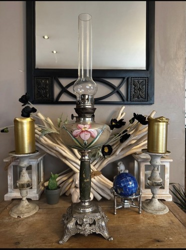 Superbe lampe petrole - superbe,