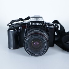 Minolta Maxxum 5000i, Tokina AF 28-70 Lens, Lens Caps, LowePro Mini Mag DLX etc