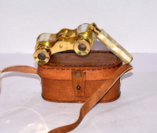 Lunettes d'opéra anciennes en